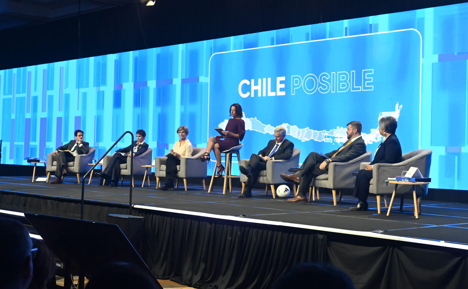 Desde La Araucanía exponen demandas a presidenciables en Semana de la Construcción